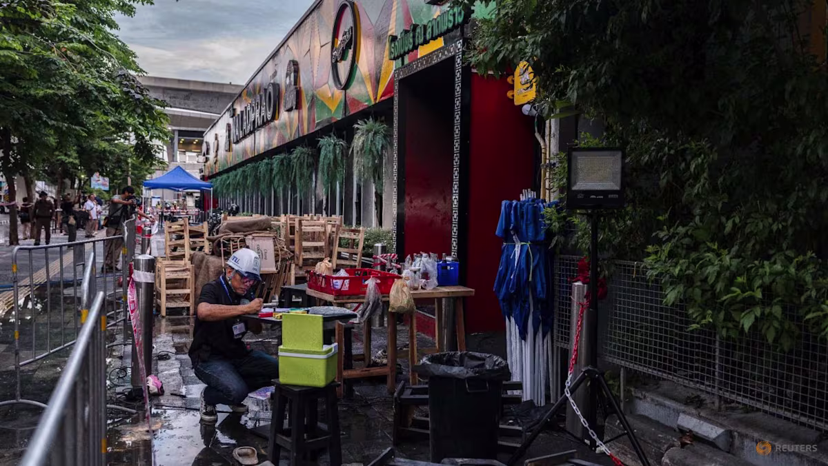 ‚I felt the heat and the burn‘: How the deadly Bangkok bar fire unfolded