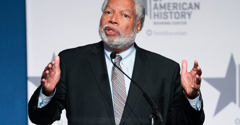 Lonnie Bunch Defends Smithsonian Museum After Negative White House Report