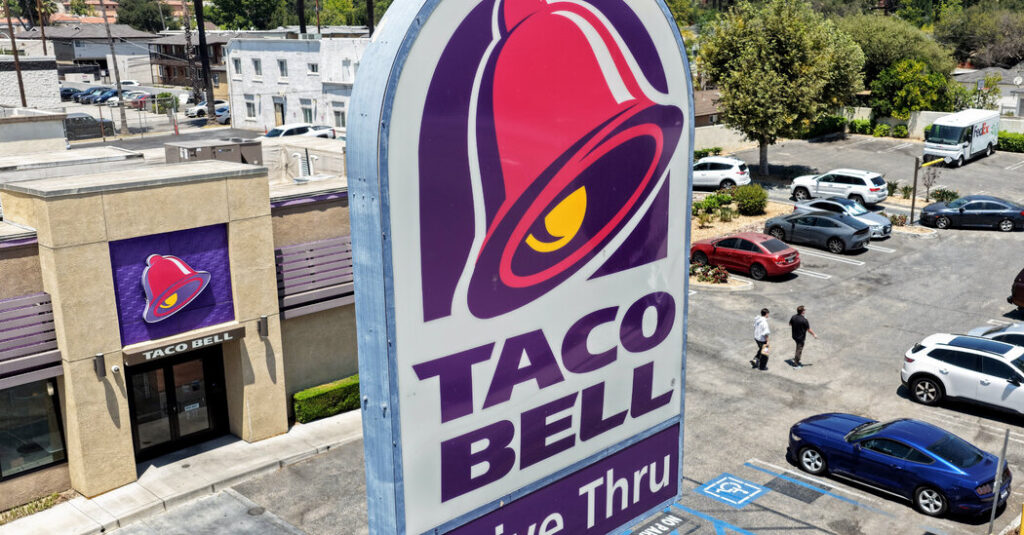 Cyclospora Linked to Taylor Farms Lettuce Sent to Taco Bell