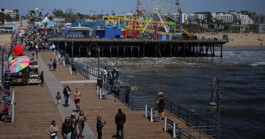 Shooting Near Santa Monica Pier Leaves One Dead