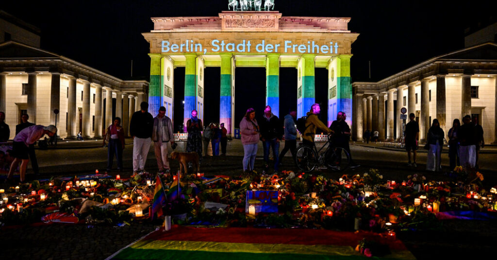 Berlin Pride Attack Suspect Tried to Join ISIS, Prosecutors Say