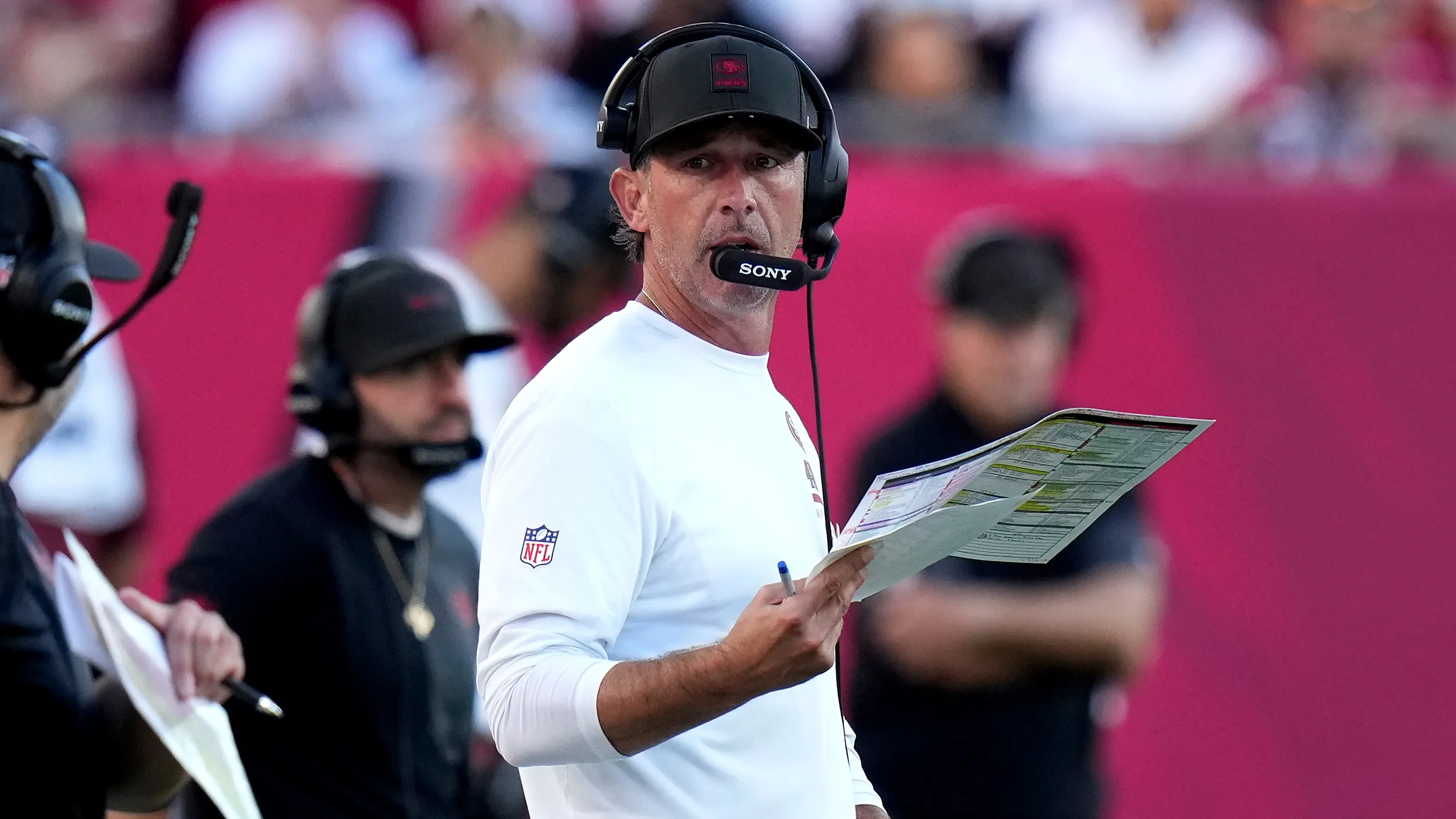 49ers‘ Kyle Shanahan suffers significant injuries in car wreck