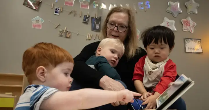 The Canada Child Benefit goes out on Monday and gets a small increase – National