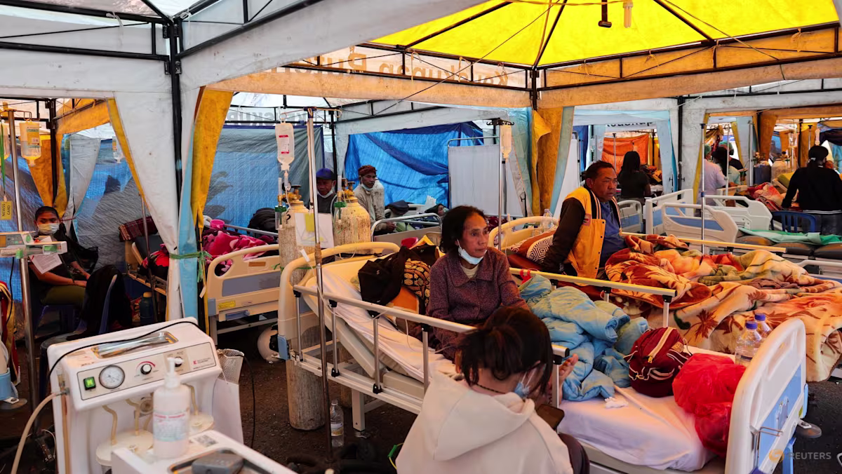 Search for Indonesia quake victims underway on Independence Day