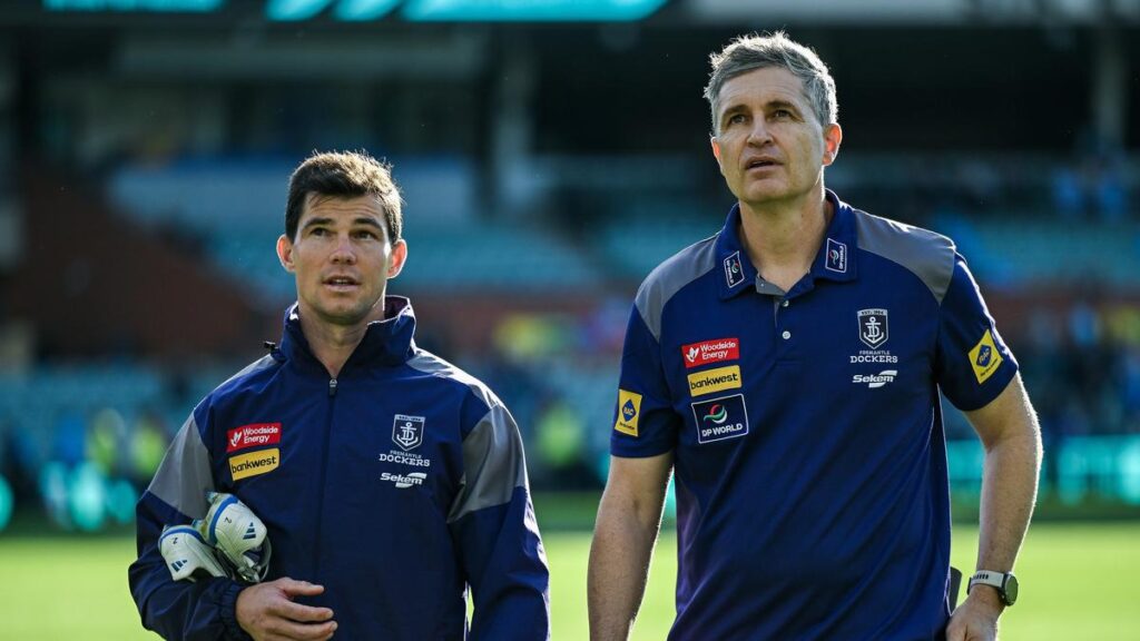REVEALED: Fremantle veteran Jaeger O’Meara’s future at Dockers, wingman Nathan O’Driscoll’s latest offer