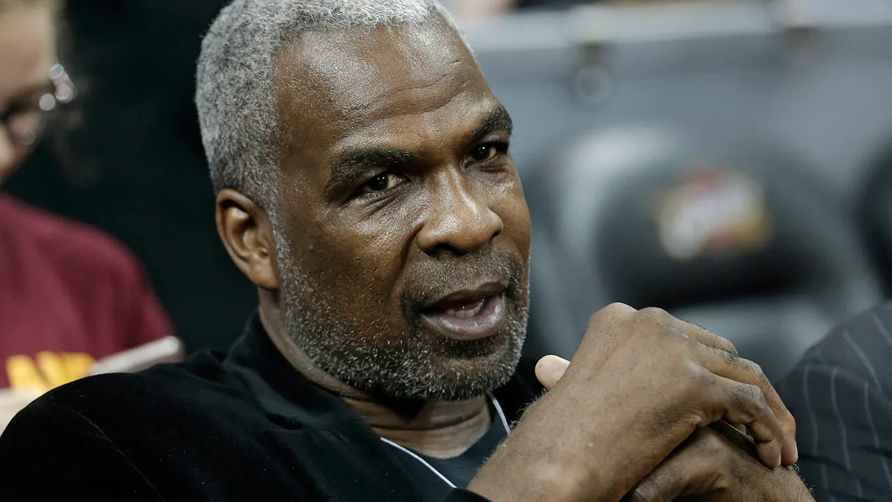 Charles Oakley has lawsuit against Madison Square Garden dismissed