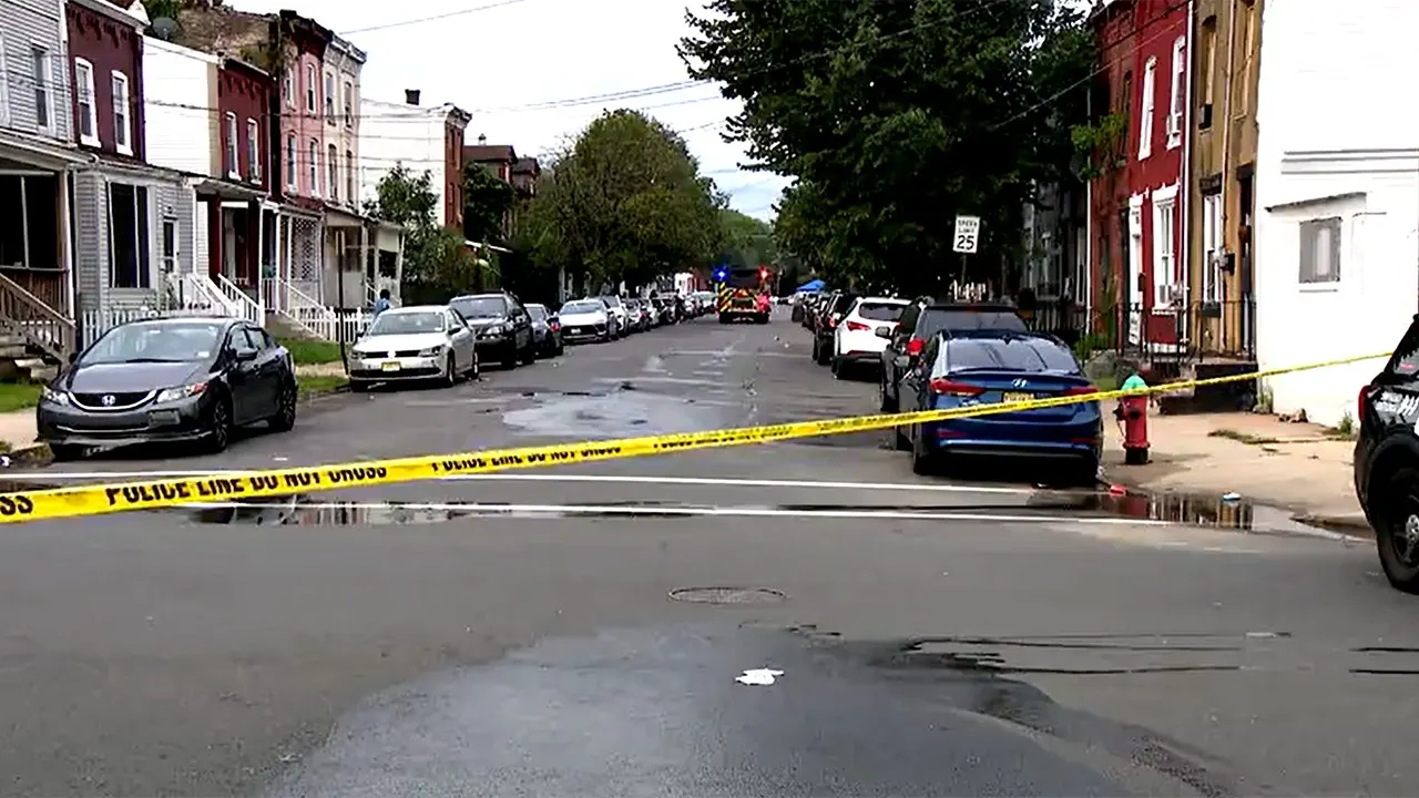 Trenton and Chicago mass shootings kill 3 and wound 23 in one night