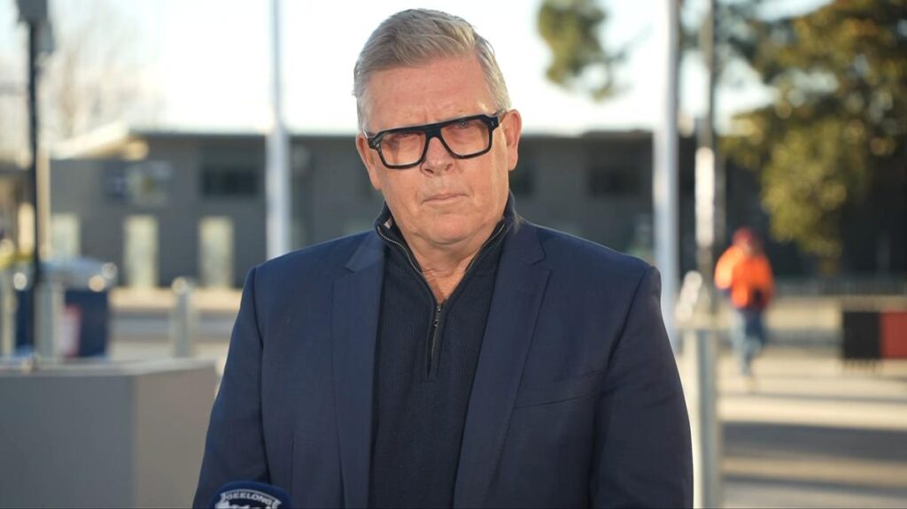 Geelong CEO Steve Hocking fires shot at Tasmania after Nigel Lappin poached by Devils