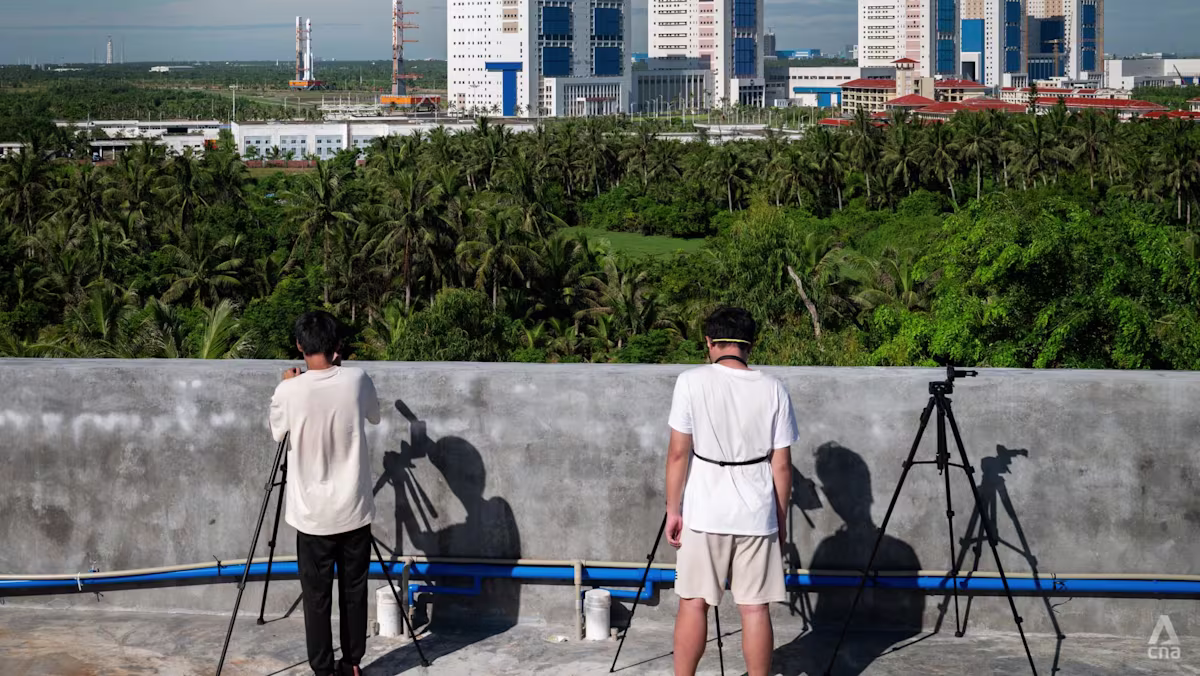 ‘They watch and leave’: China’s rocket hub Wenchang wants launch-day crowds to stay longer, fuel tourism