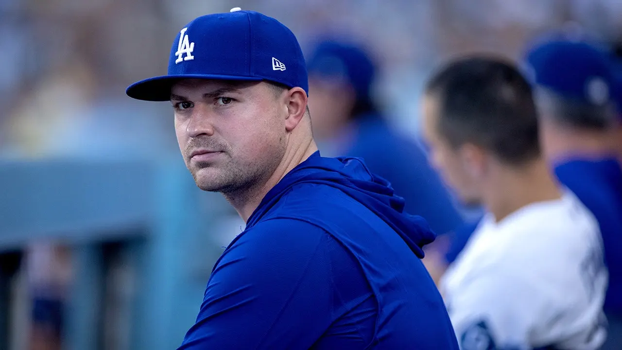 Los Angeles Dodgers openly mock sad MLB fans by selling #RuiningBaseball margaritas at home games