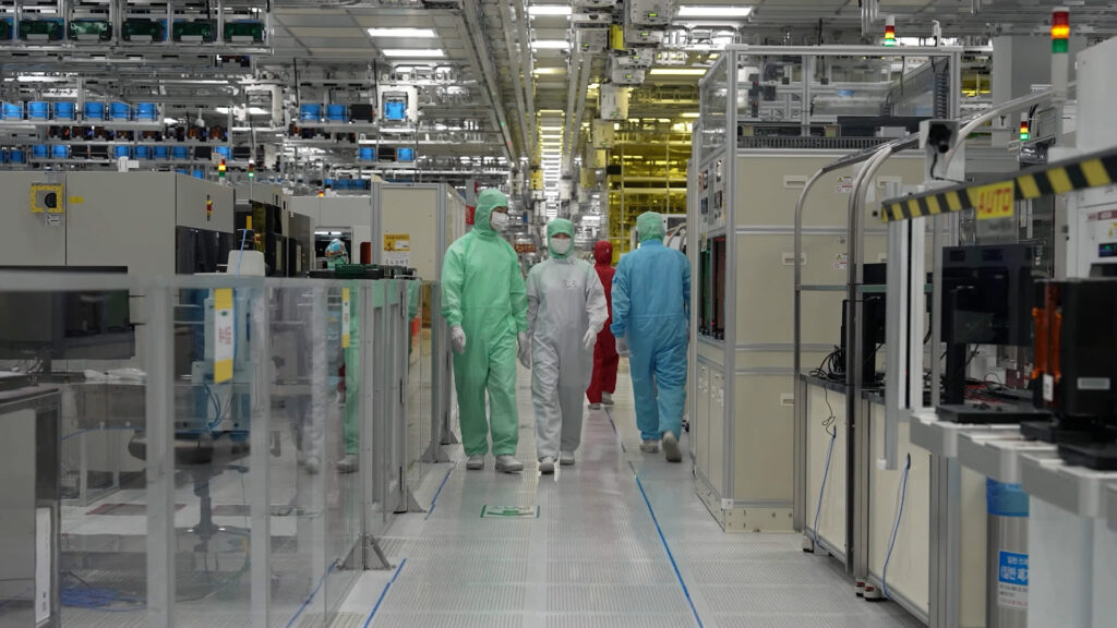 U.S. chipmakers face deep labor shortage, Samsung, Micron sound alarm