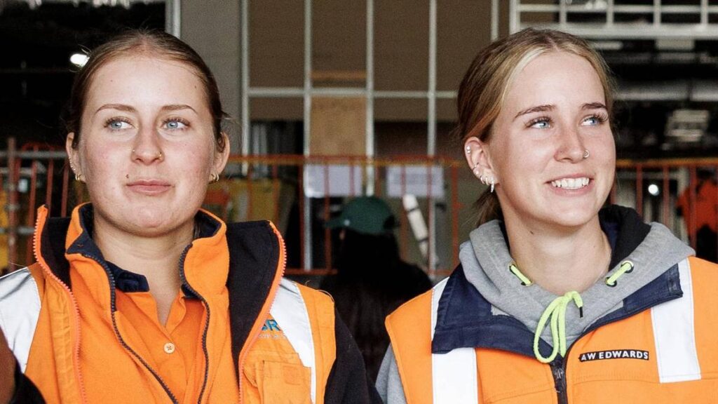 ‘Good marks, go to uni’: Young Aussies bucking study path as demand for skilled tradies surge