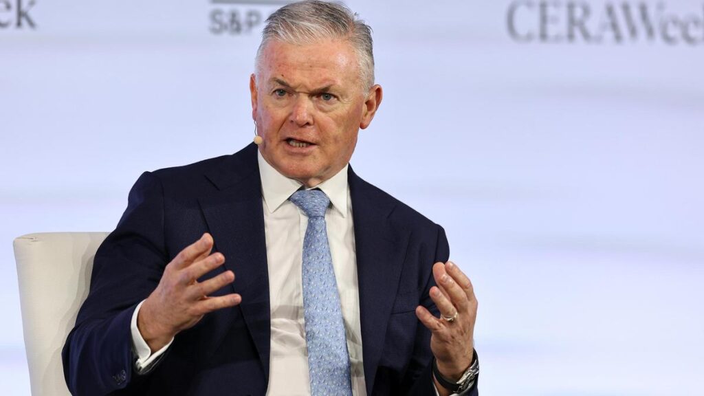 Santos boss urges Federal Govt to adopt WA gas reservation model, not ‘retreat into resource nationalism’