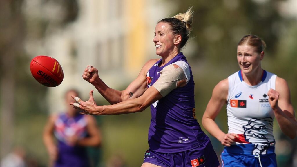 AFLW 2026: Fremantle star Gabby Newton admits team yet to master Cockburn ARC Oval’s gusty conditions