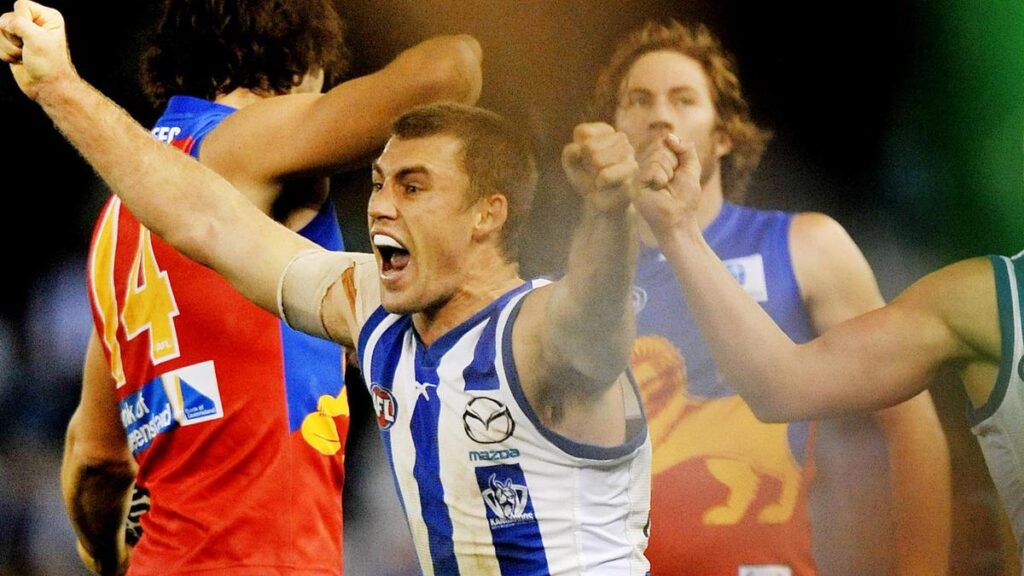 AFL 2026: Western Bulldogs assistant Daniel Pratt declares interest in North Melbourne role