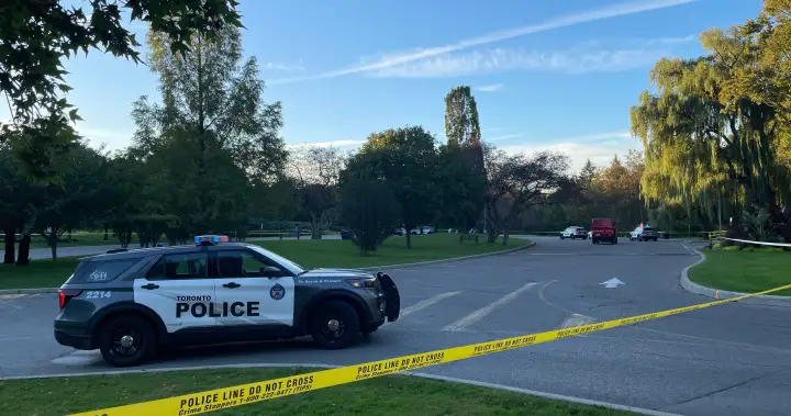 Police find 2 bodies in burnt-out vehicles on opposite ends of Toronto – Toronto
