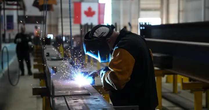 Economy sheds 42,000 jobs, unemployment rate steady in August, says StatCan – National