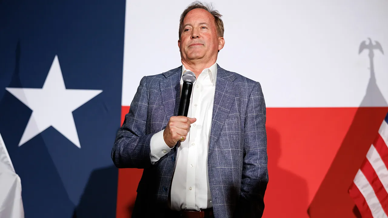 George W. Bush reportedly fundraises for Senate GOP, skips Ken Paxton
