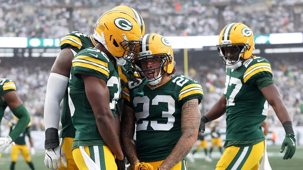 NFL Week 2 Sunday takeaways: Packers are Jekyll and Hyde, Bengals have a defense, Chargers‘ season is over