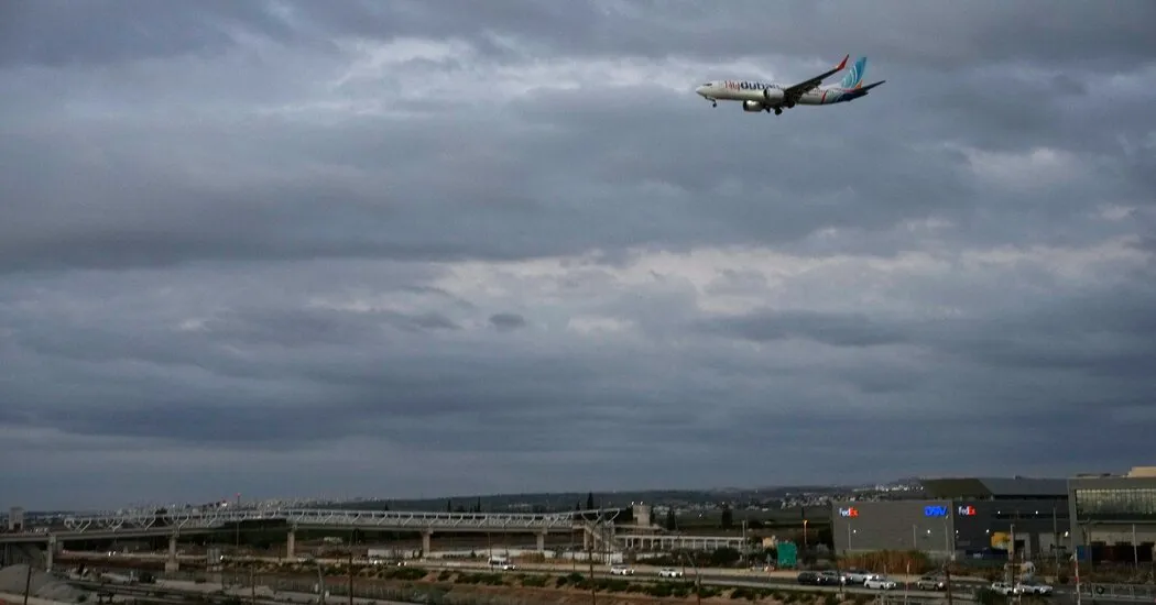 The Mother’s Scream That Sent Passengers to the Rescue
