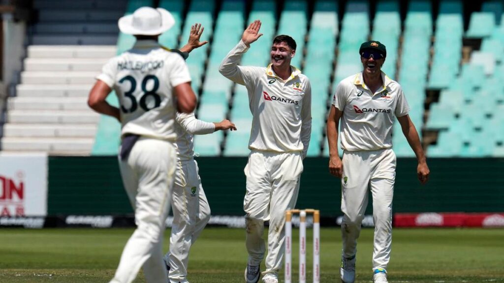 Australia's hands give them chance to eye off victory