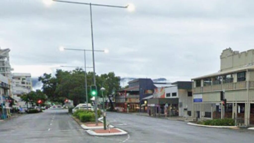 Two teenage girls charged after British tourist stabbed in alleged brawl in Cairns