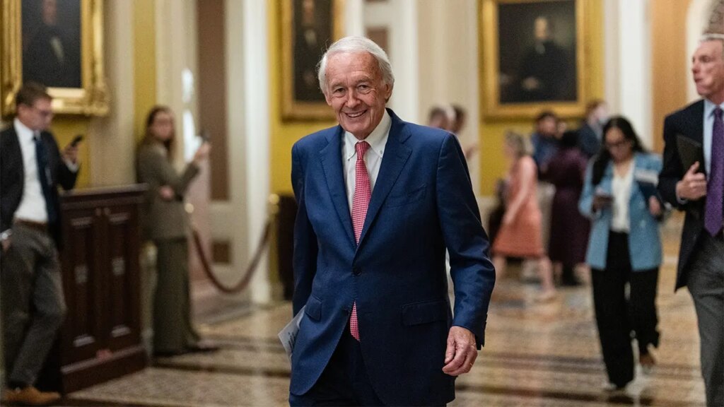 Sen Edward Markey intern job posting accused of discriminating against White men