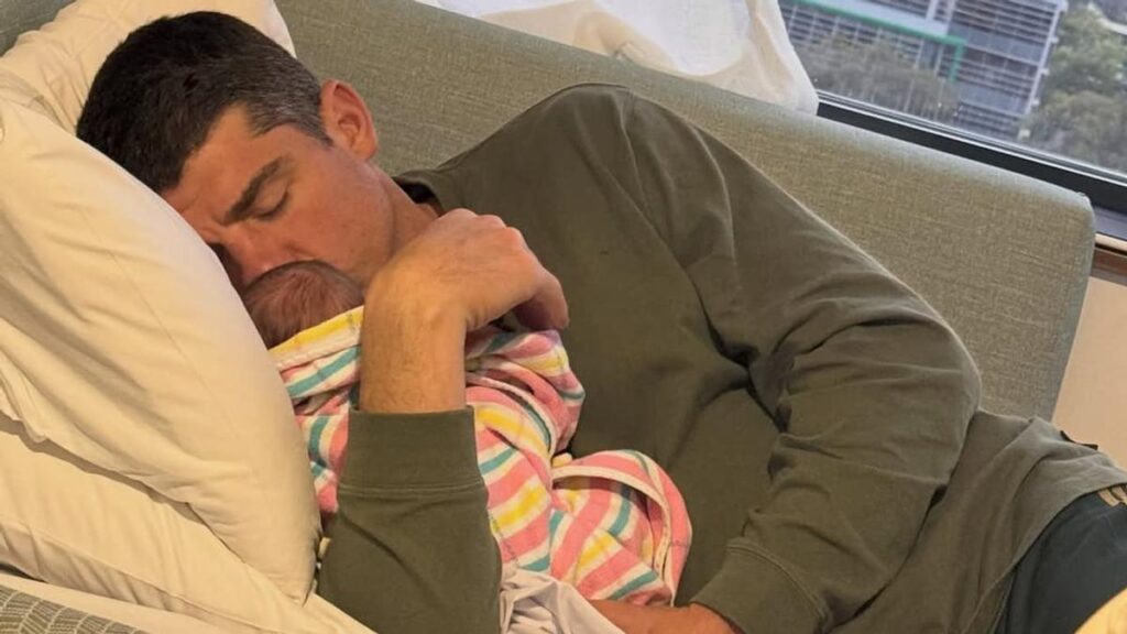 TV presenter Sophie Walsh and cricket star Moises Henriques welcome baby girl