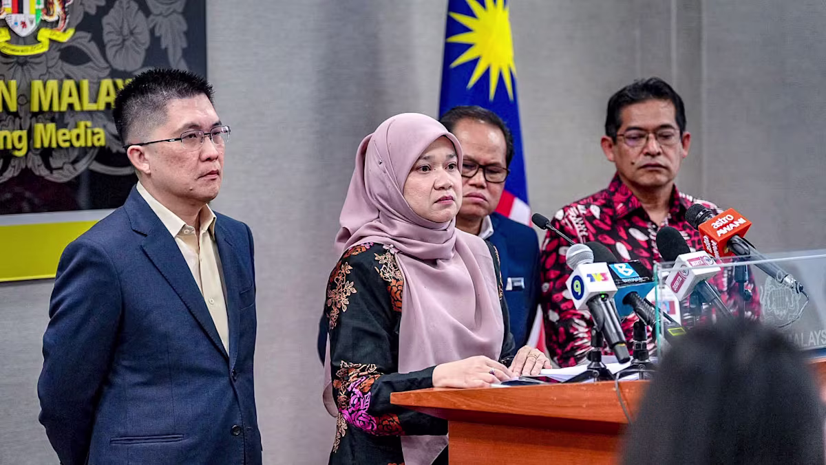 Johor schoolgirl death: Malaysia education minister denies online claims surrounding case